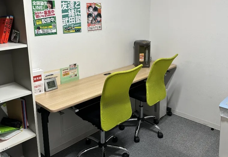 飲食スペースの写真